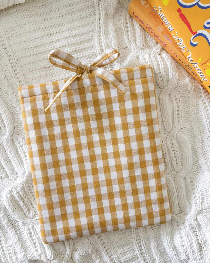BOX COSY READER etui flatlay